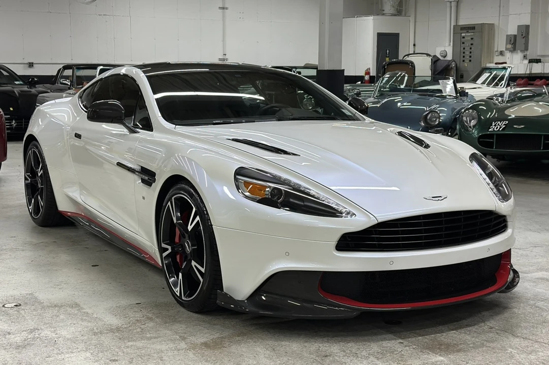 2018 Aston Martin Vanquish 2nd Gen - Image 8 of 31