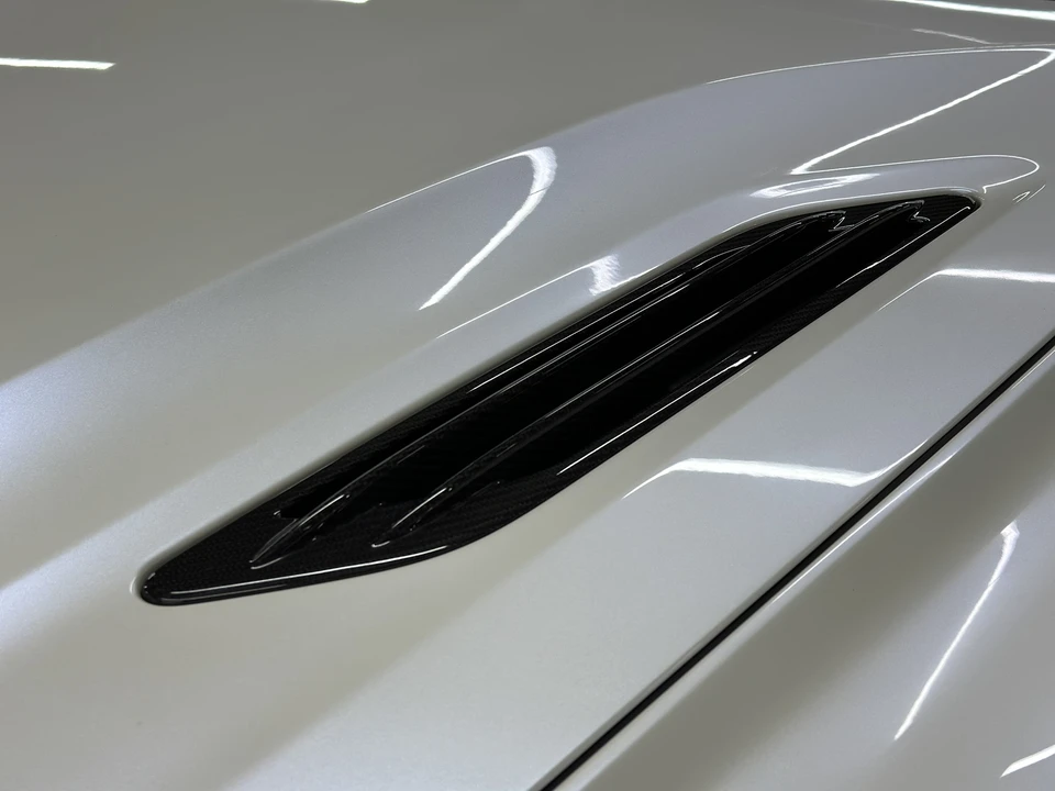 2018 Aston Martin Vanquish 2nd Gen - Image 24 of 31