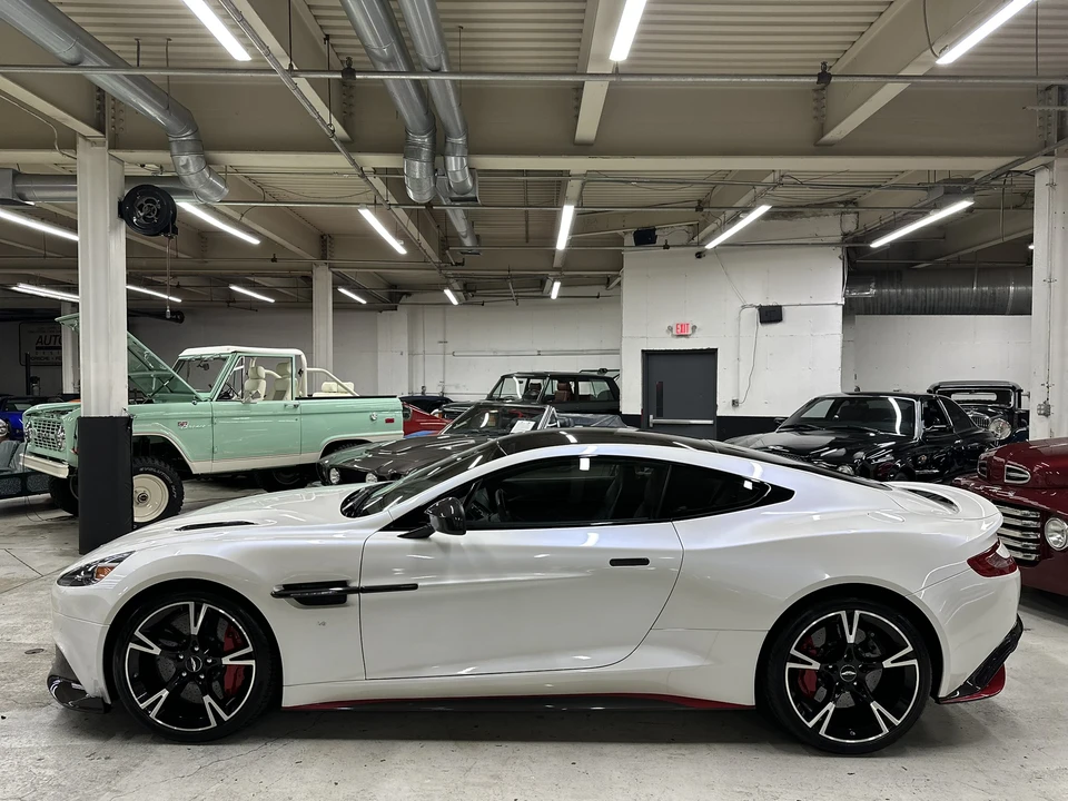 2018 Aston Martin Vanquish 2nd Gen - Image 3 of 31