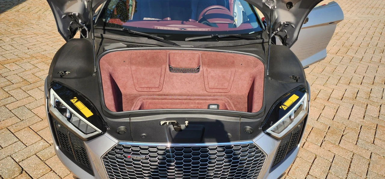 2018 Audi 4S R8 - Image 31 of 31