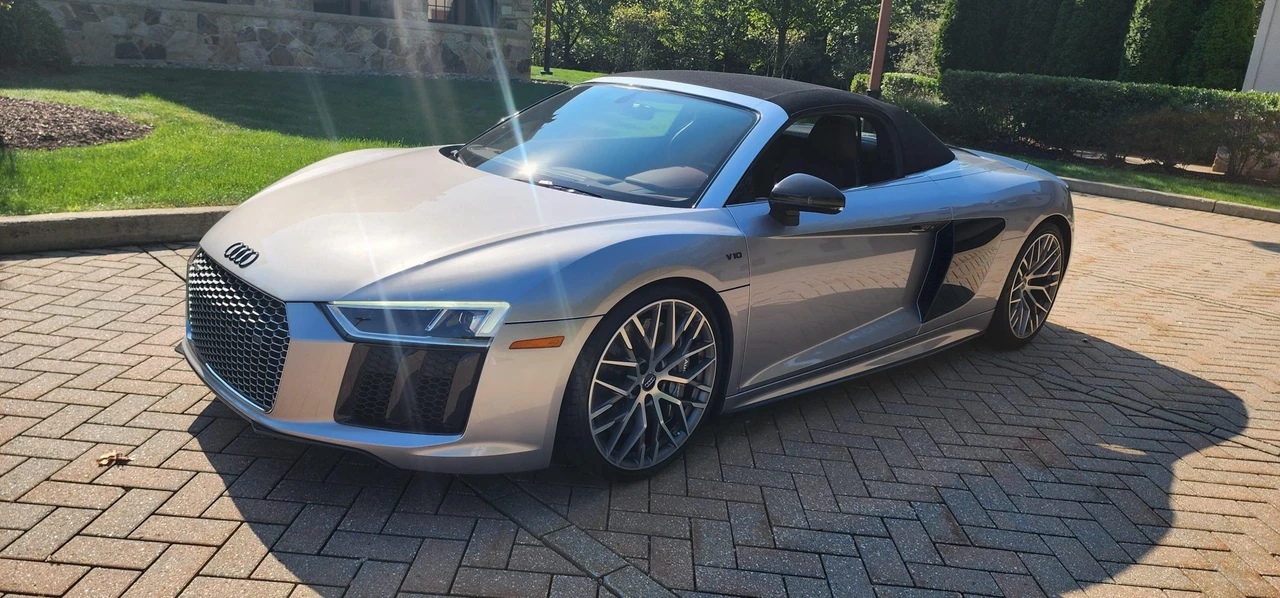 2018 Audi 4S R8 - Image 6 of 31