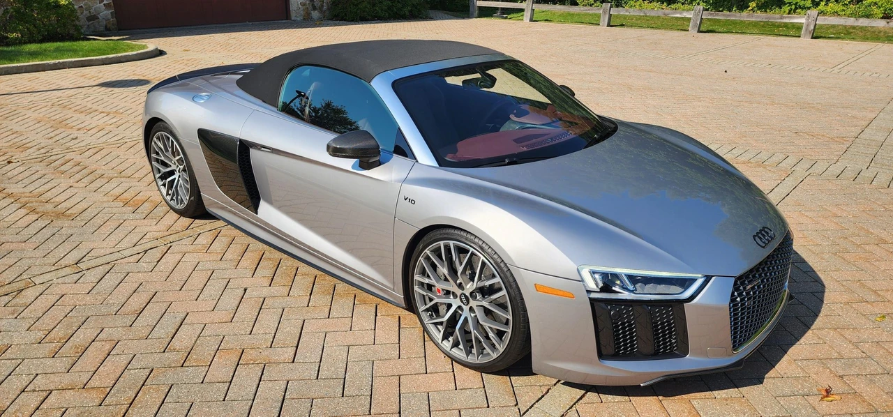 2018 Audi 4S R8 - Image 14 of 31