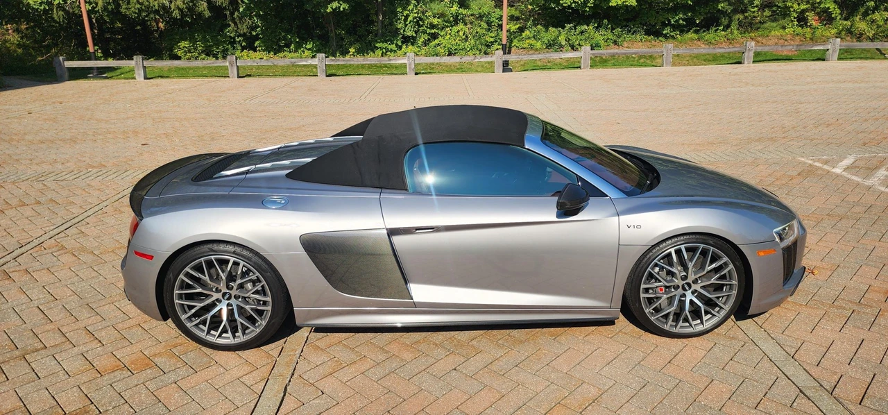 2018 Audi 4S R8 - Image 12 of 31