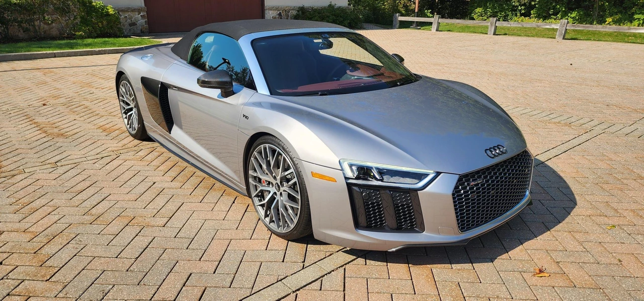 2018 Audi 4S R8 - Image 16 of 31