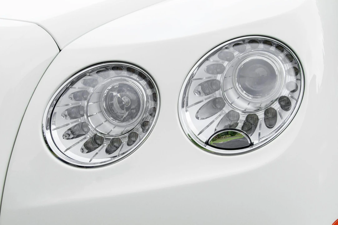 2018 Bentley Continental Flying Spur - Image 12 of 31