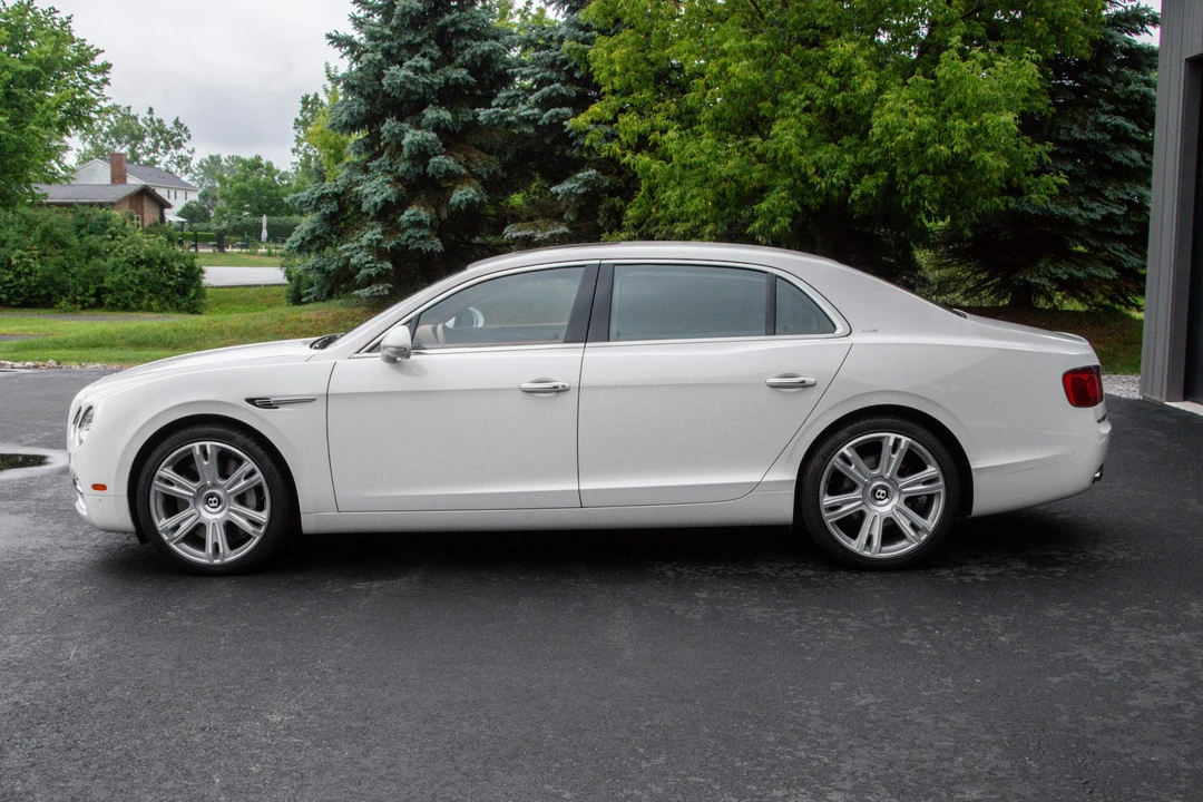 2018 Bentley Continental Flying Spur - Image 3 of 31