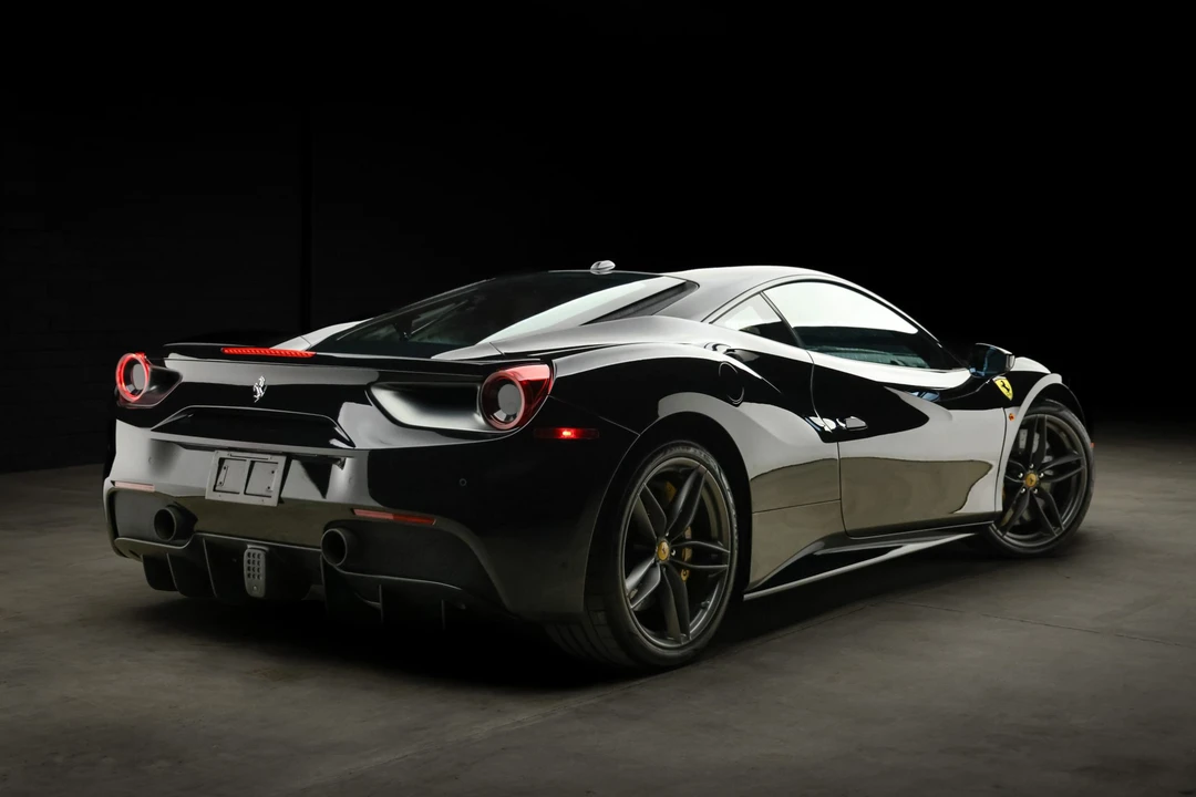 2018 Ferrari 488 GTB - Image 29 of 31