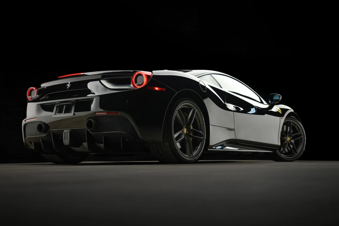 2018 Ferrari 488 GTB - Image 28 of 31