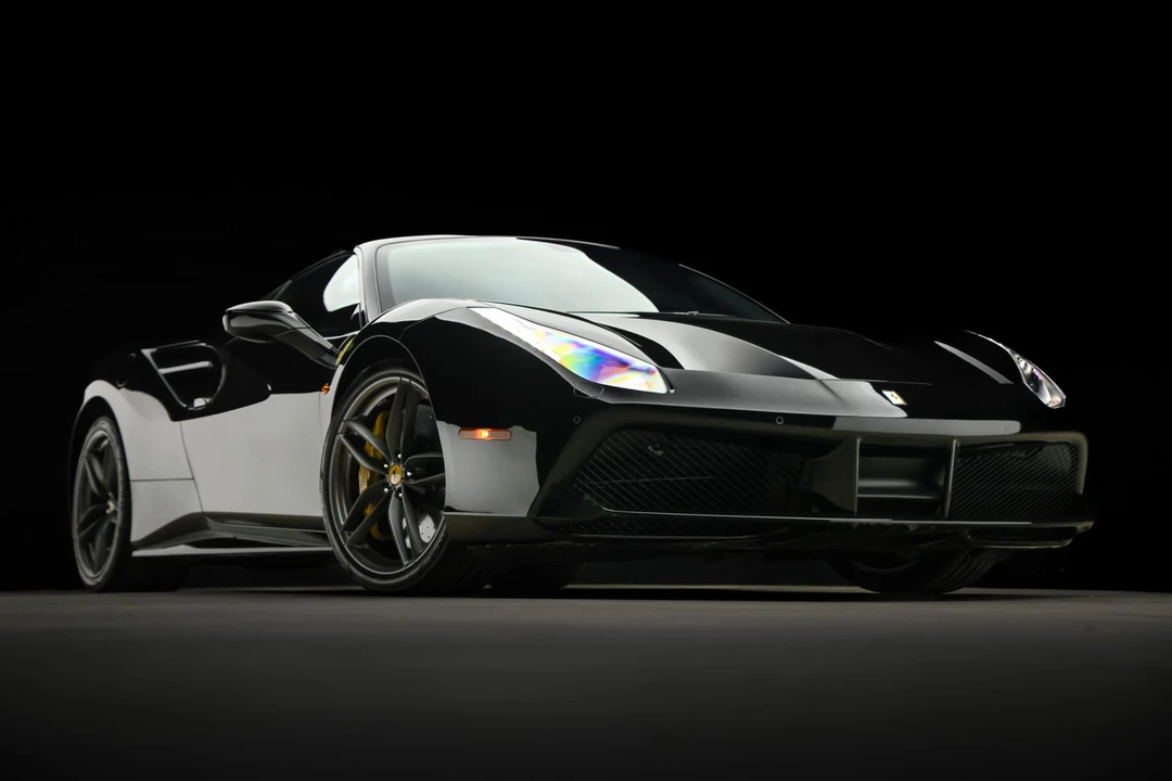 2018 Ferrari 488 GTB - Image 17 of 31