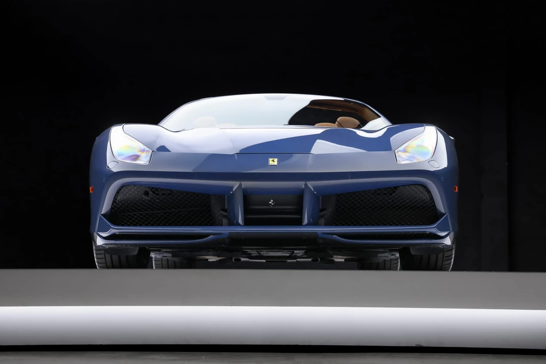 2018 Ferrari 488 Spider - Image 30 of 31