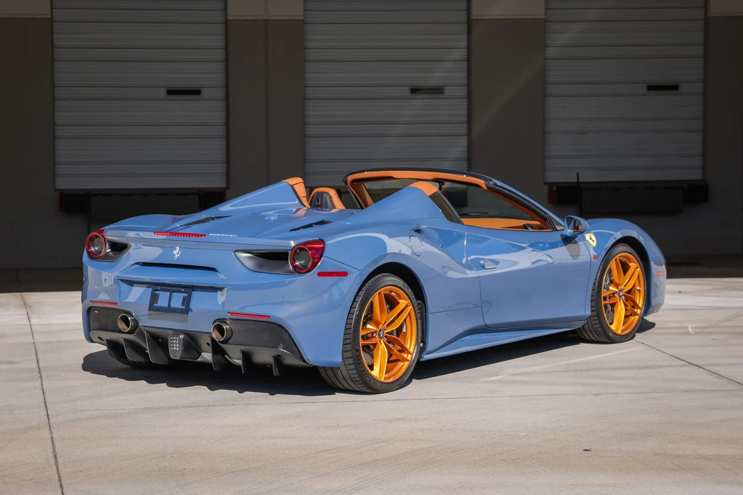 2018 Ferrari 488 Spider - Image 13 of 31
