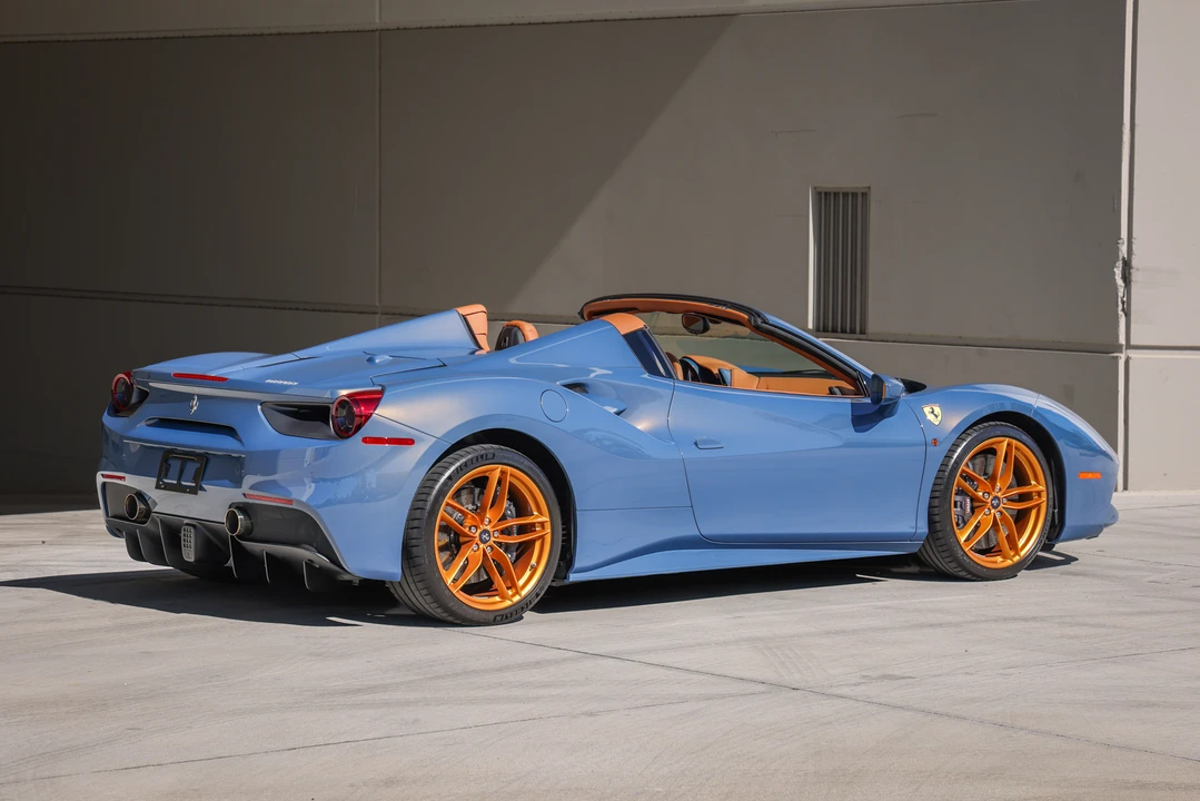 2018 Ferrari 488 Spider - Image 12 of 31