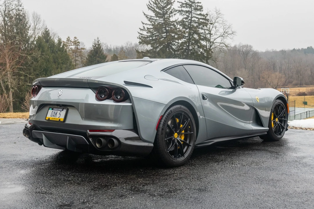 2018 Ferrari 812 Superfast - Image 7 of 31