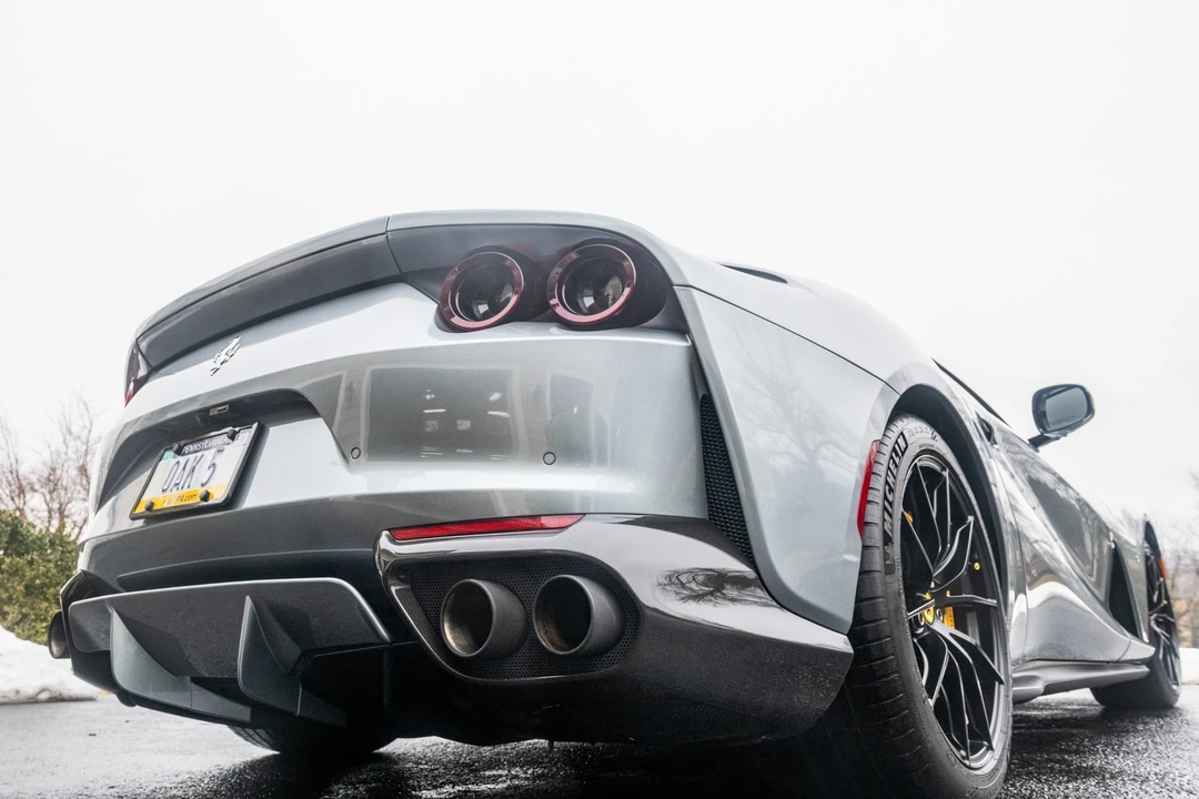 2018 Ferrari 812 Superfast - Image 25 of 31