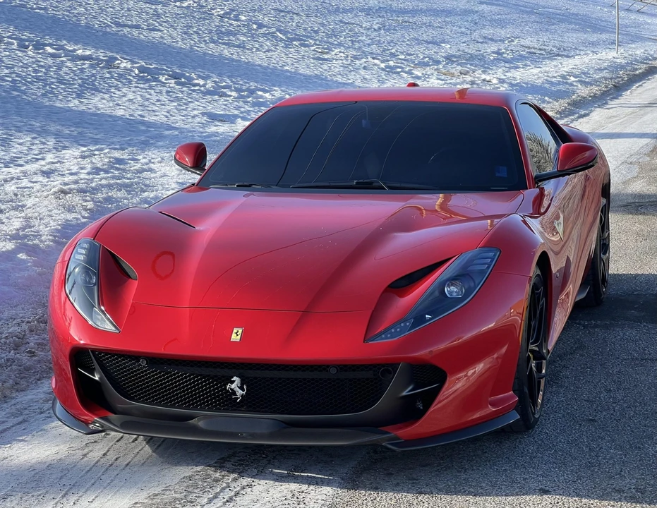 2018 Ferrari 812 Superfast - Image 4 of 31