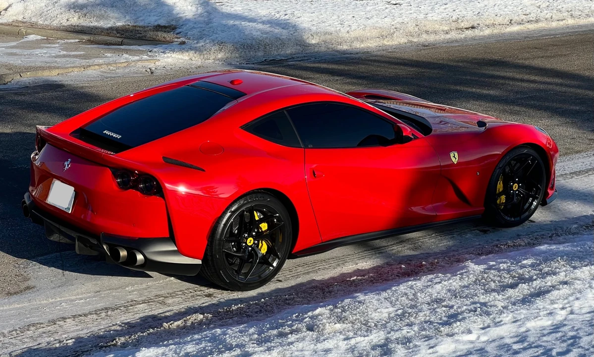 2018 Ferrari 812 Superfast - Image 13 of 31