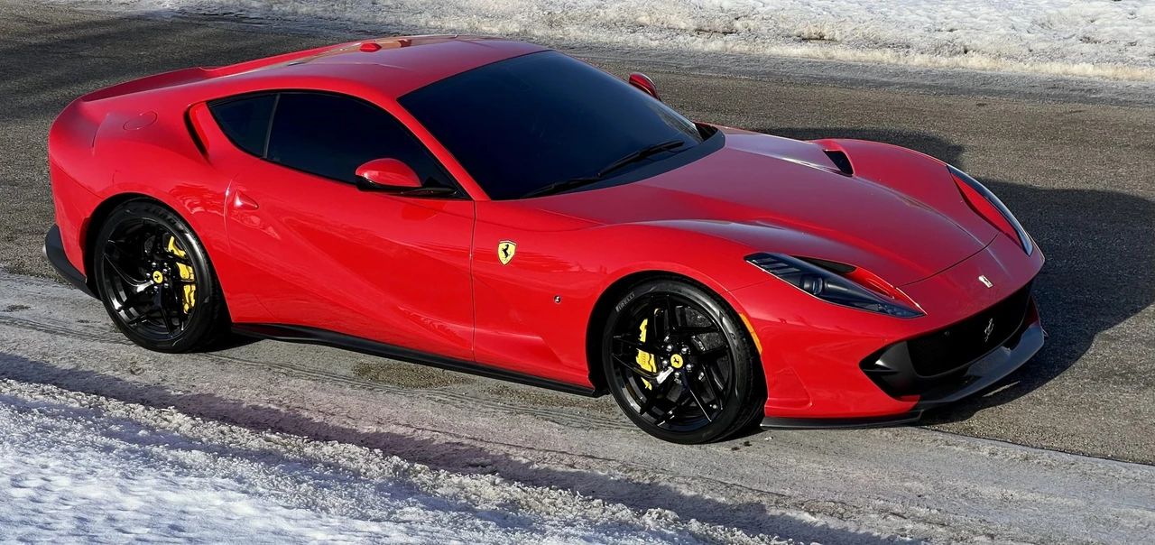 2018 Ferrari 812 Superfast - Image 9 of 31