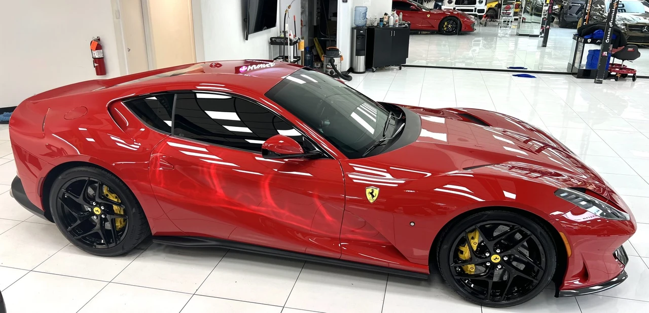 2018 Ferrari 812 Superfast - Image 30 of 31