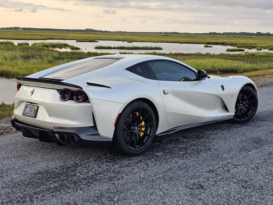 2018 Ferrari 812 Superfast - Image 30 of 31