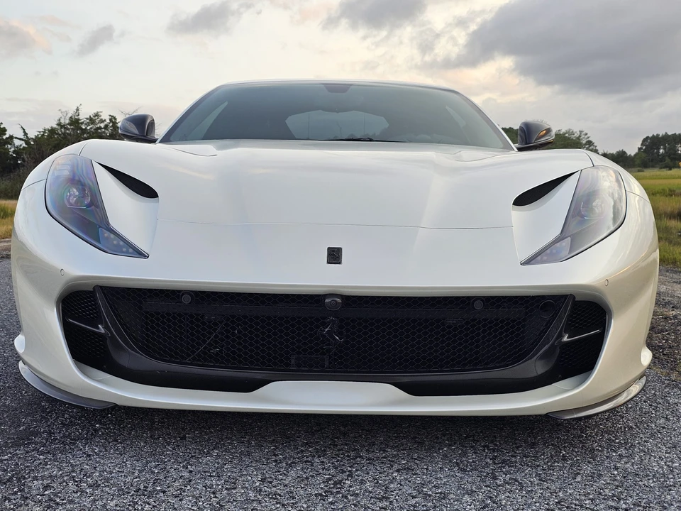2018 Ferrari 812 Superfast - Image 14 of 31