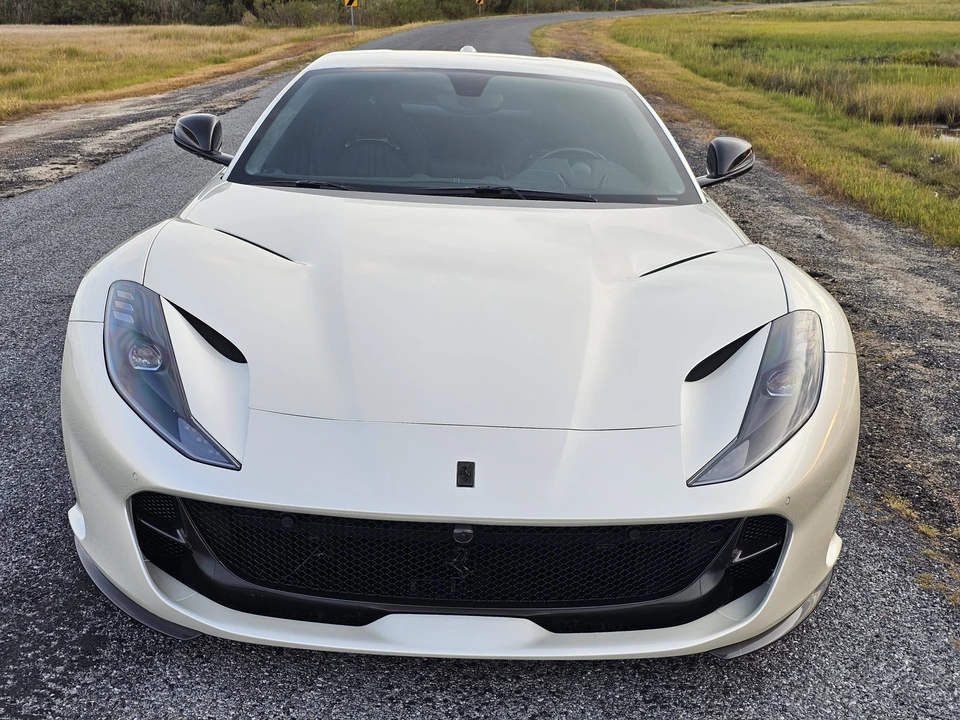 2018 Ferrari 812 Superfast - Image 12 of 31