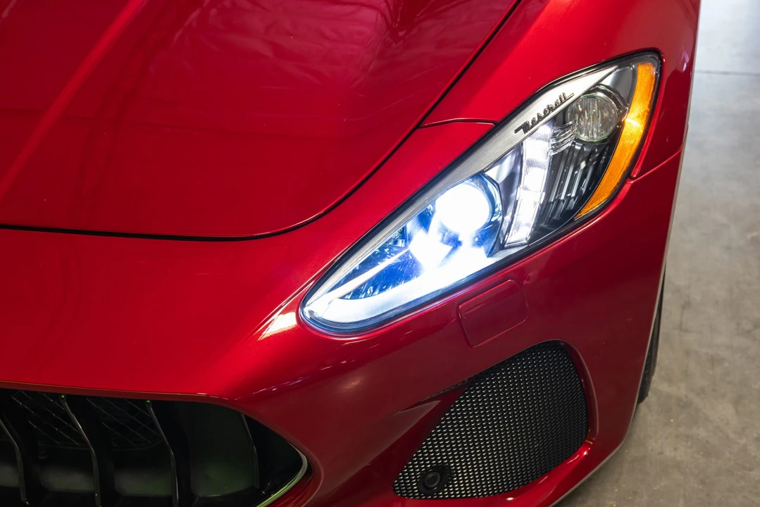 2018 Maserati - Image 30 of 31