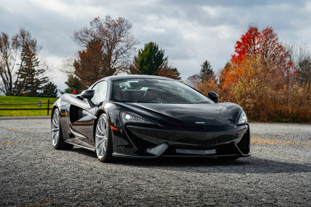 2018 McLaren 570S Spider - Image 12 of 31
