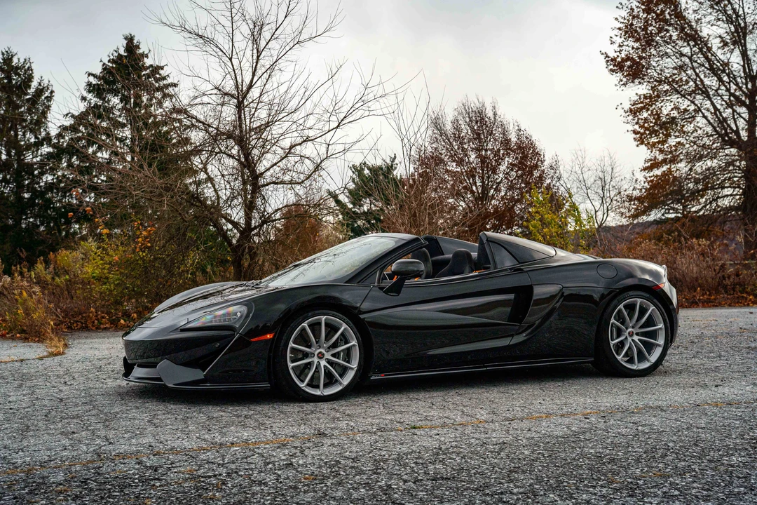 2018 McLaren 570S Spider - Image 22 of 31