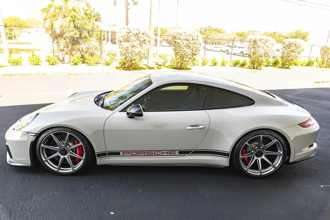2018 Porsche 991 GT3 - Image 17 of 31