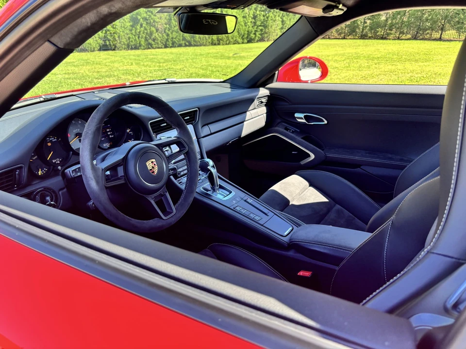2018 Porsche 991 GT3 - Image 30 of 31