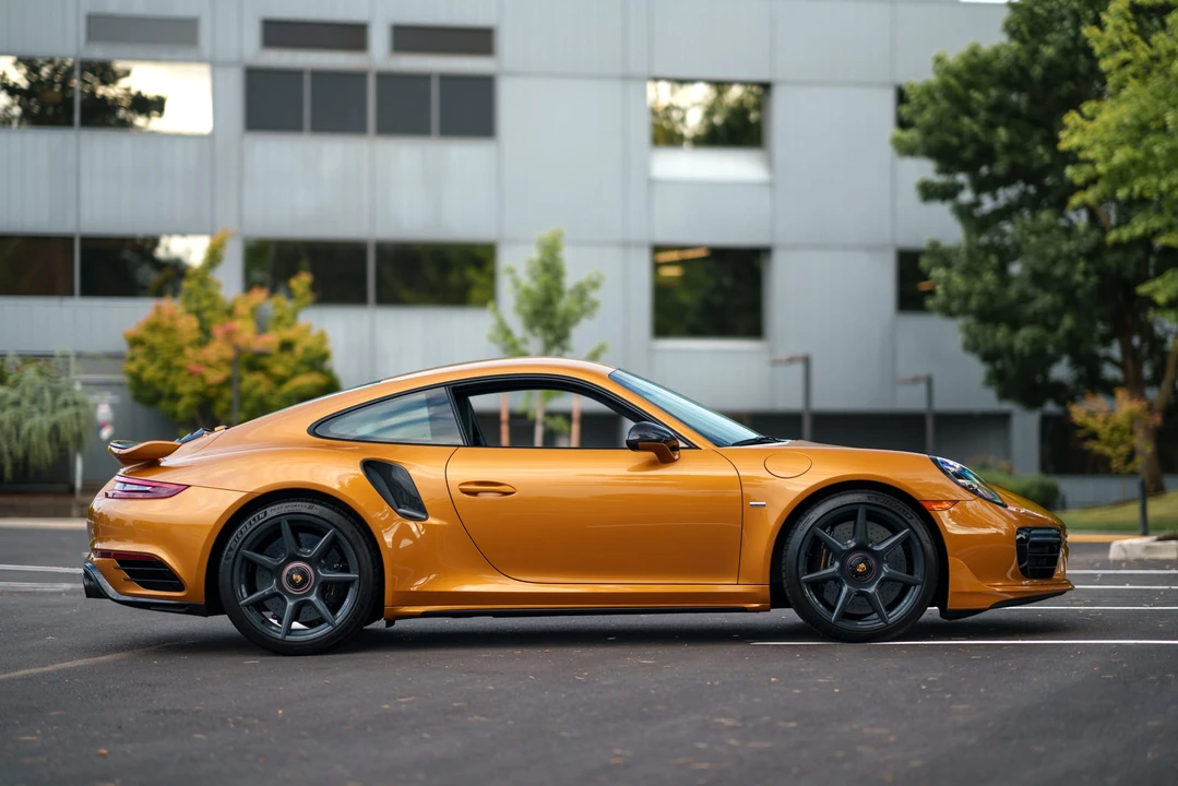 2018 Porsche 991 Turbo S - Image 10 of 31