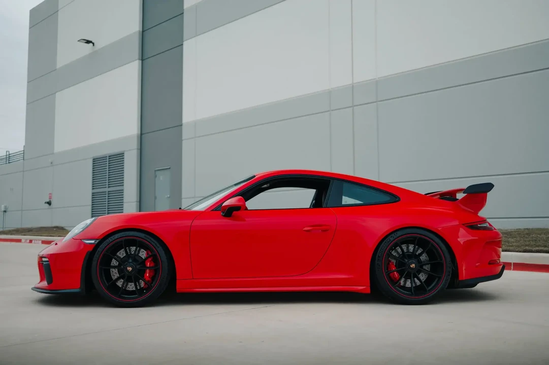 2018 Porsche 991 GT3 - Image 4 of 6
