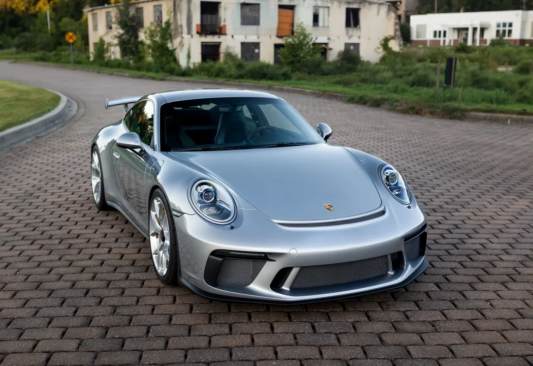 2018 Porsche 991 GT3 - Image 5 of 6