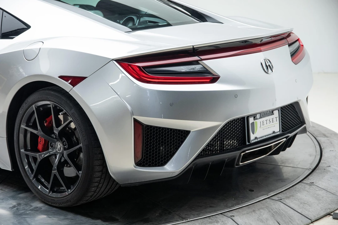2019 Acura NC1 NSX - Image 17 of 31