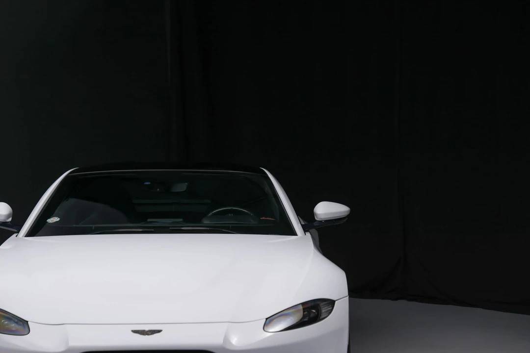 2019 Aston Martin V8 Vantage (2019+) - Image 13 of 31
