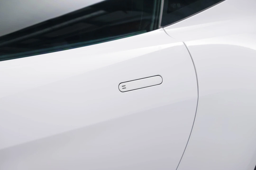 2019 Aston Martin V8 Vantage (2019+) - Image 28 of 31
