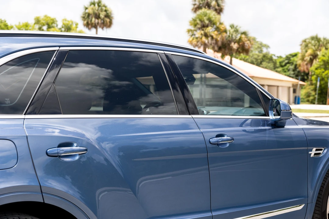 2019 Bentley Bentayga - Image 27 of 31