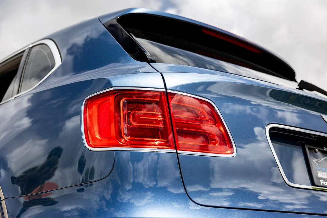 2019 Bentley Bentayga - Image 20 of 31
