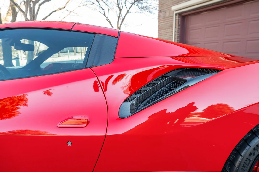 2019 Ferrari 488 Pista Spider - Image 25 of 31