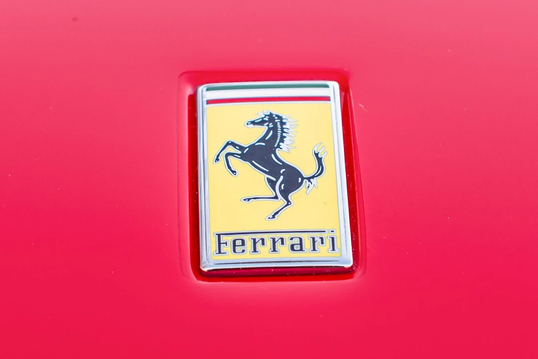 2019 Ferrari 488 Pista Spider - Image 19 of 31