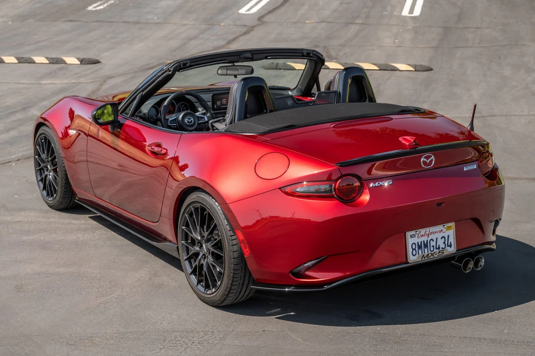 2019 Mazda ND MX-5 Miata - Image 3 of 31