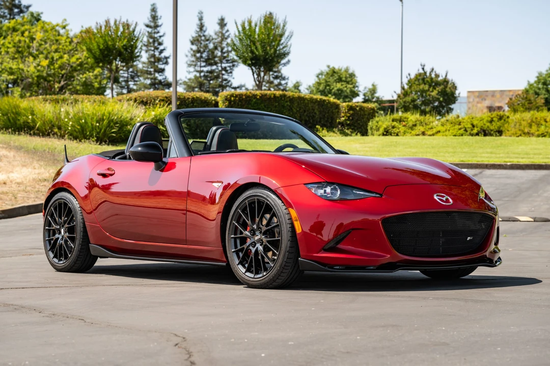 2019 Mazda ND MX-5 Miata - Image 11 of 31