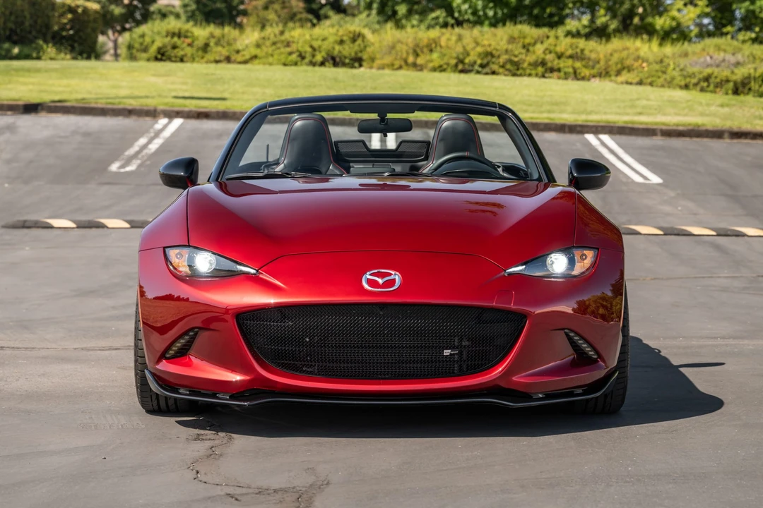 2019 Mazda ND MX-5 Miata - Image 14 of 31