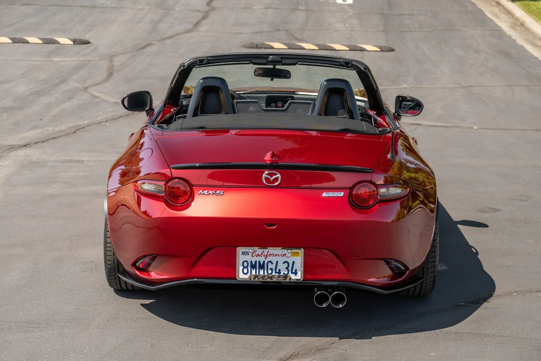 2019 Mazda ND MX-5 Miata - Image 4 of 31