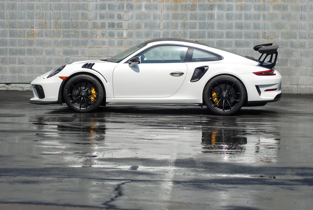 2019 Porsche 991 GT3 RS - Image 9 of 31