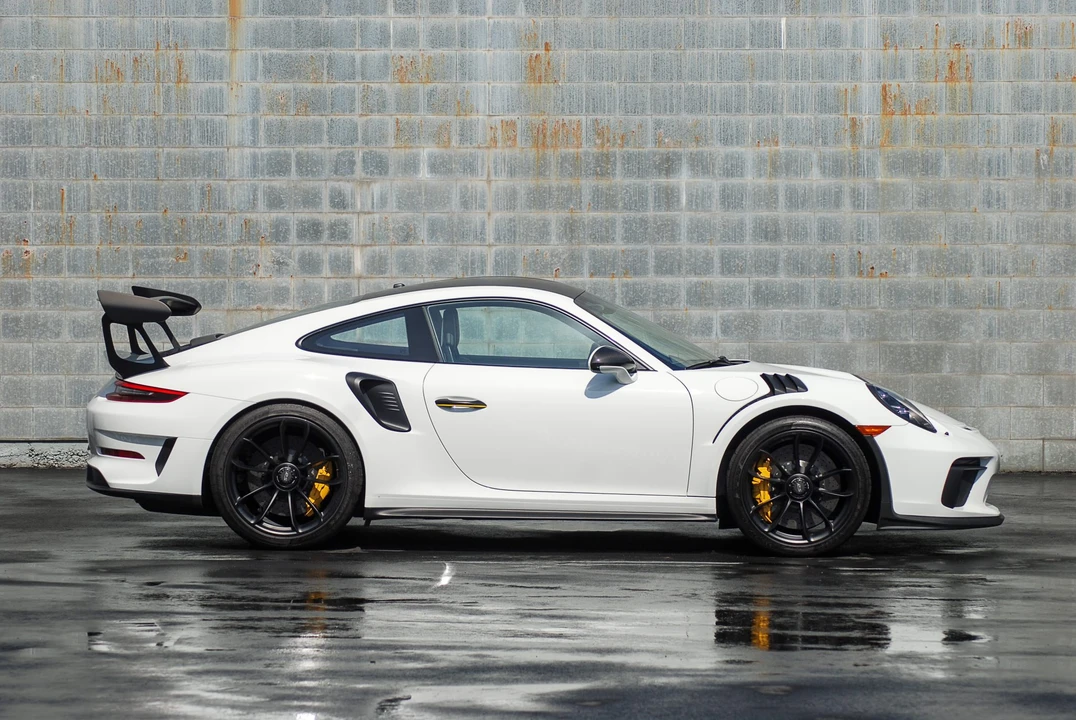 2019 Porsche 991 GT3 RS - Image 5 of 31