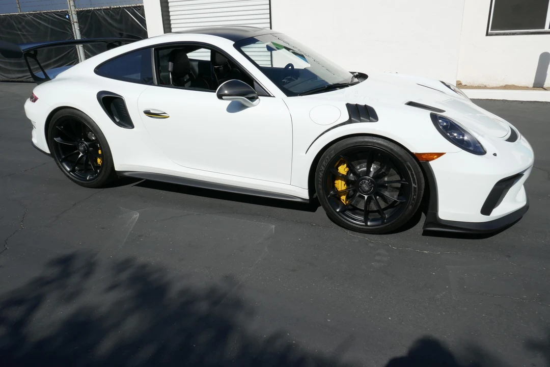 2019 Porsche 991 GT3 RS - Image 17 of 31