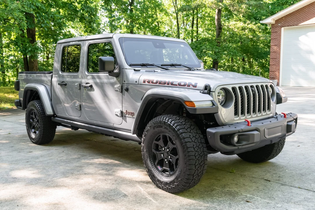 2020 Jeep JT Gladiator - Image 1 of 31