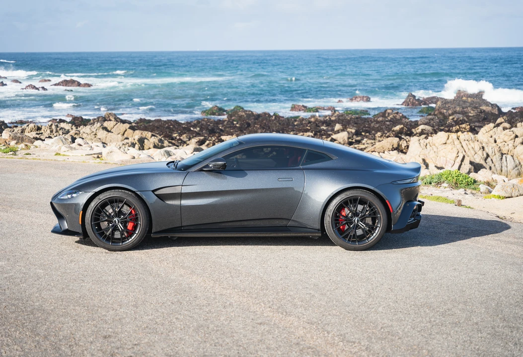 2021 Aston Martin V8 Vantage (2019+) - Image 22 of 31