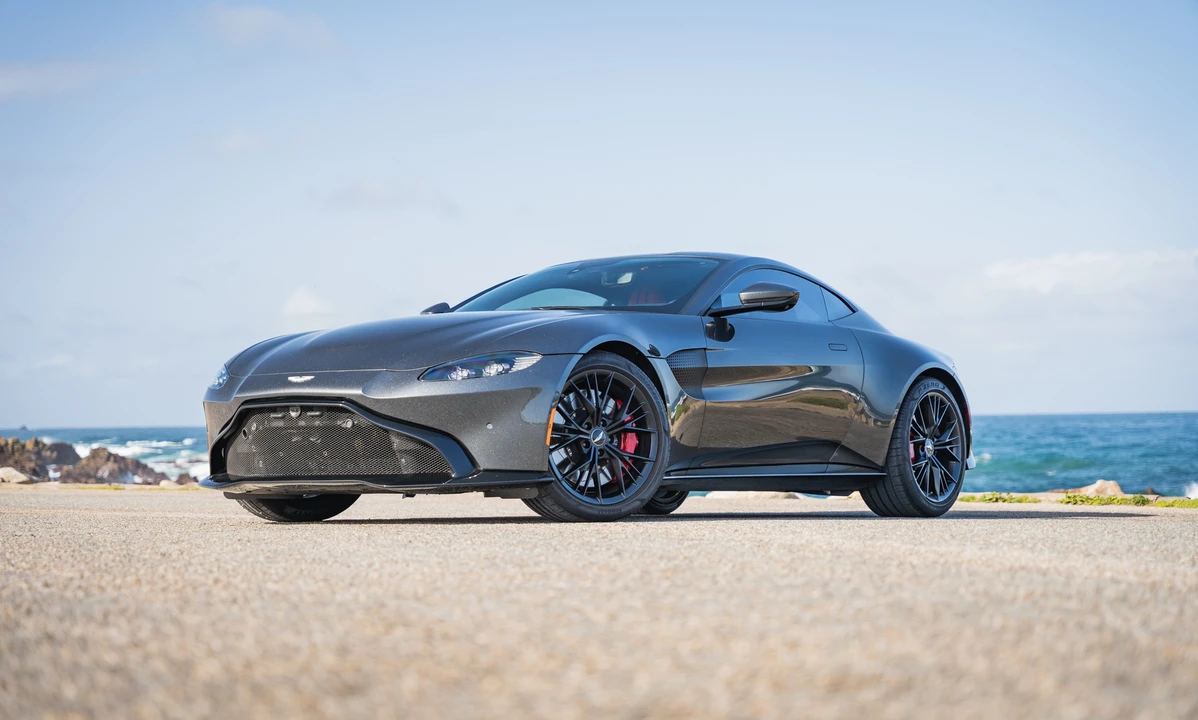 2021 Aston Martin V8 Vantage (2019+) - Image 4 of 31